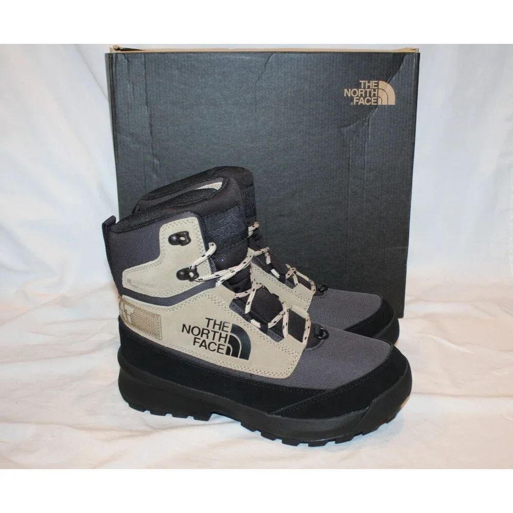 The North Face Chilkat V Cognito Waterproof Winter Boots Flax Gray NEW SZ 8